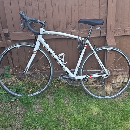 Specialized road bike - specialized, 700c